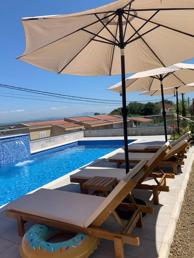 Apartments Hillside Ulcinj Exterior photo
